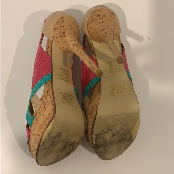 Bakers Peep Toe Pumps - Picture 11 of 16